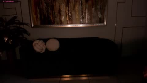 Snapshot of ayshelbrown chatting on November 23, 4:01 am Ayshel online show from November 23, 4:01 am