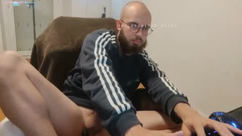 justin online show from December 8, 5:11 pm