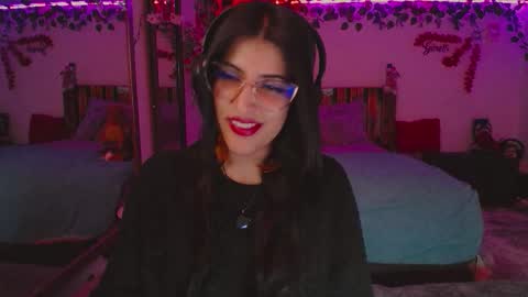 Snapshot of azaharnoor chatting on November 16, 9:53 pm Azahar online show from November 16, 9:53 pm