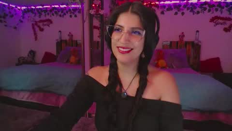 Azahar online show from November 18, 1:22 am