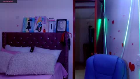  Amanda  online show from February 23, 10:42 pm