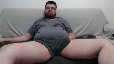 Snapshot of azer912 chatting on January 12, 9:51 pm Azer online show from January 12, 9:51 pm