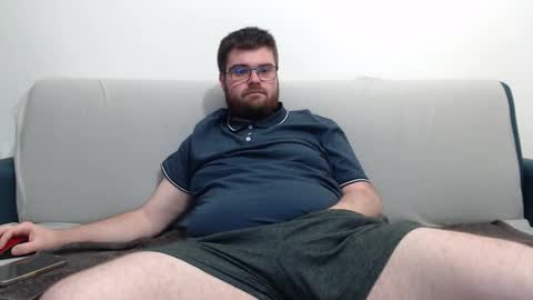 Snapshot of azer912 chatting on November 17, 10:15 pm Azer online show from November 17, 10:15 pm