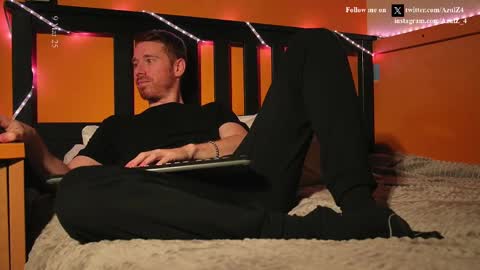 Snapshot of azulz4 chatting on March 9, 7:26 pm Azul online show from March 9, 7:26 pm