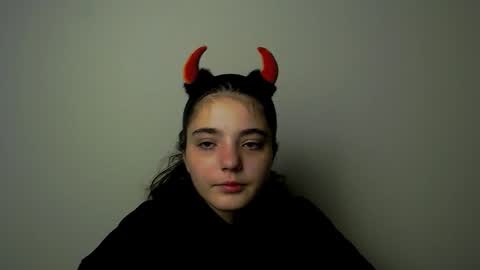 azumi_chan_ online show from October 16, 10:11 pm