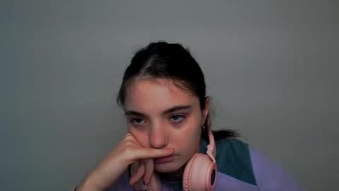 azumi_chan_ online show from October 22, 10:59 am