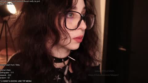 Snapshot of b0pppo chatting on December 7, 6:04 pm your fuckdoll  sub girl  MORE ME  online show from December 7, 6:04 pm