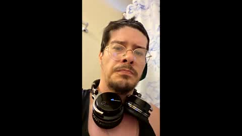 b1gd1k290013 online show from April 3, 11:25 pm