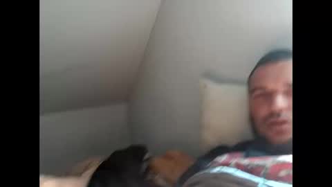 b269852976100 online show from April 25, 1:03 pm
