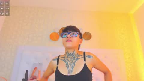 Anny online show from November 6, 3:51 am