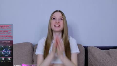 b4by_emilia online show from November 4, 10:03 am