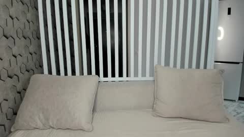 Monica online show from March 22, 4:05 am