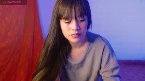Snapshot of bab_ee02 chatting on December 2, 9:35 am bab_ee02 online show from December 2, 9:35 am