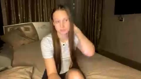 Anny Simpson online show from October 26, 12:11 pm