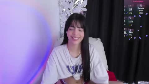 Queen B online show from October 24, 5:53 pm