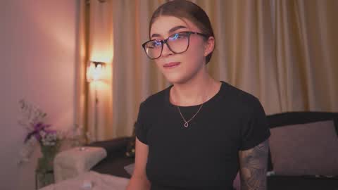 Snapshot of babesamanta chatting on November 23, 5:07 am Samanta online show from November 23, 5:07 am