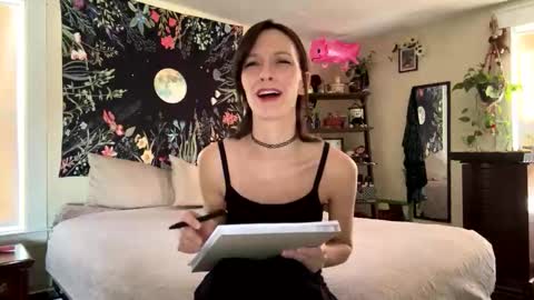 Fern Browning online show from April 8, 3:45 pm