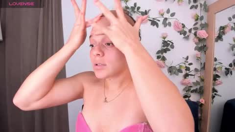 Snapshot of baby_ashly chatting on September 15, 1:38 am baby ashly online show from September 15, 1:38 am