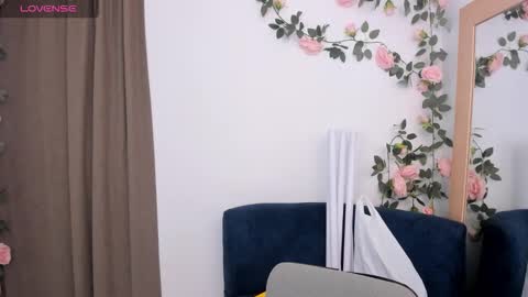 Snapshot of baby_ashly chatting on October 8, 7:00 pm baby ashly online show from October 8, 7:00 pm