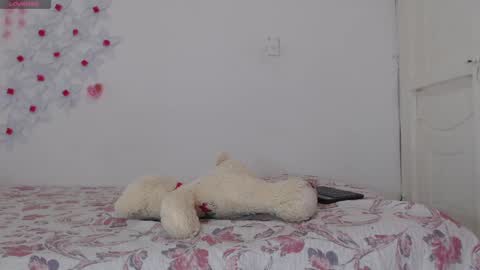 Snapshot of baby_candy22 chatting on January 3, 2:51 pm zaleya online show from January 3, 2:51 pm