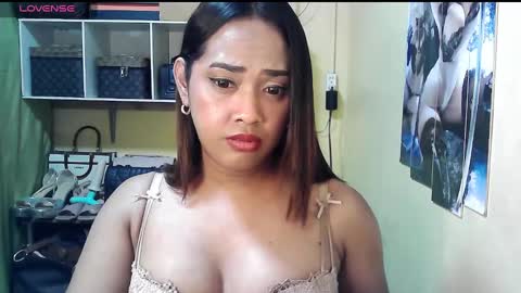 cassandra online show from January 17, 7:38 pm