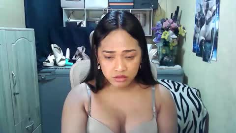 cassandra online show from November 14, 6:06 pm