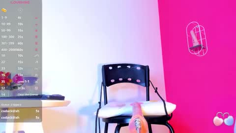 Snapshot of baby_doll_xoxo chatting on February 26, 2:05 pm Baby online show from February 26, 2:05 pm