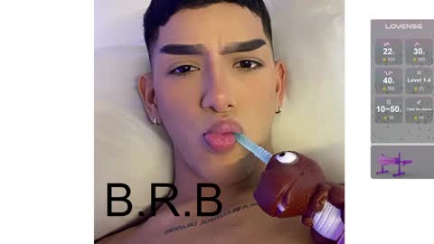 Snapshot of baby_dragun chatting on December 6, 4:14 am INDEPENDENT MODEL PLEASE HELP ME WITH A LIKE THANK YOU online show from December 6, 4:14 am