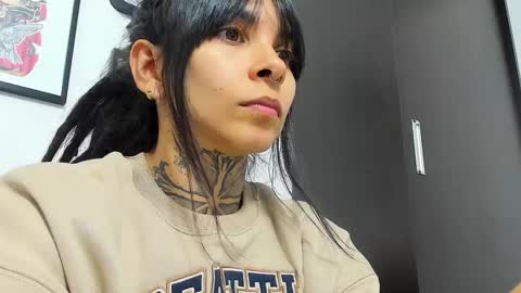 Snapshot of baby_greedy3 chatting on February 27, 8:53 pm BomBom online show from February 27, 8:53 pm