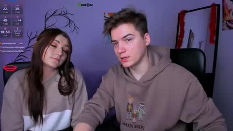 Snapshot of baby_hotte chatting on November 19, 9:15 pm baby online show from November 19, 9:15 pm