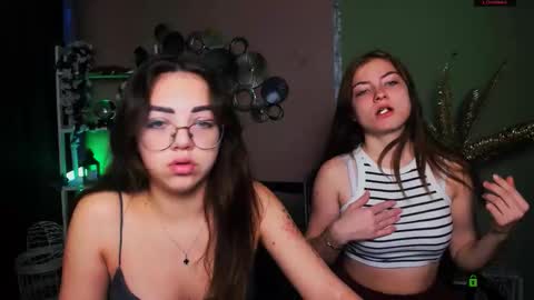 Snapshot of baby_hotte chatting on November 26, 6:58 am baby online show from November 26, 6:58 am