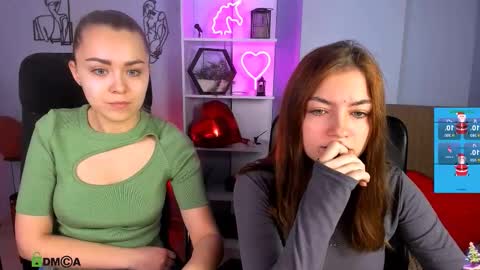 Snapshot of baby_hotte chatting on December 3, 7:05 am baby online show from December 3, 7:05 am