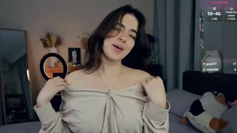 Emily online show from September 12, 7:19 am