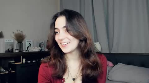 Emily online show from October 14, 7:09 am