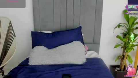 baby_keyshar online show from June 1, 11:45 am