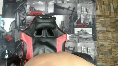 Snapshot of baby_razell chatting on March 11, 4:51 pm baby_razell online show from March 11, 4:51 pm