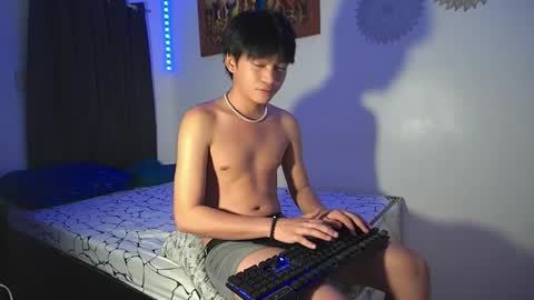 Snapshot of baby_simph chatting on March 3, 6:12 pm Josh online show from March 3, 6:12 pm