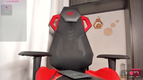 Snapshot of baby_smith chatting on September 11, 4:12 am FOLLOW ME online show from September 11, 4:12 am