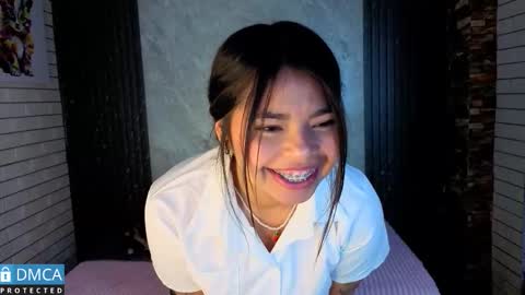 Snapshot of baby_sweet2010 chatting on February 14, 2:19 am baby_sweet2010 online show from February 14, 2:19 am