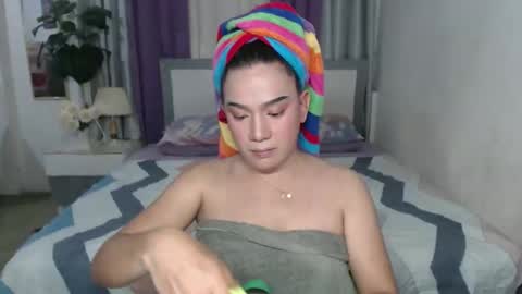   AMANDA  online show from April 22, 11:23 am