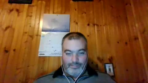 Snapshot of babybaby83 chatting on January 6, 3:31 am Darren online show from January 6, 3:31 am