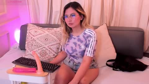 babyfoxxx_ online show from December 13, 7:53 pm