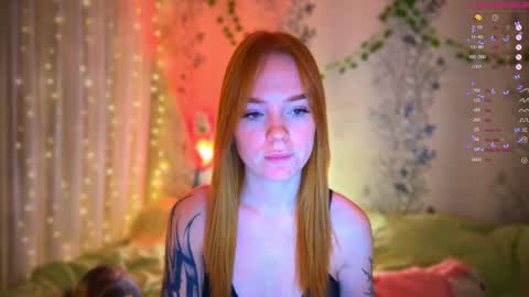 Snapshot of babyfoxyy chatting on February 9, 3:01 pm maddy online show from February 9, 3:01 pm