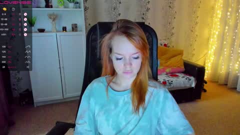 Snapshot of babyfoxyy chatting on February 14, 11:53 am maddy online show from February 14, 11:53 am