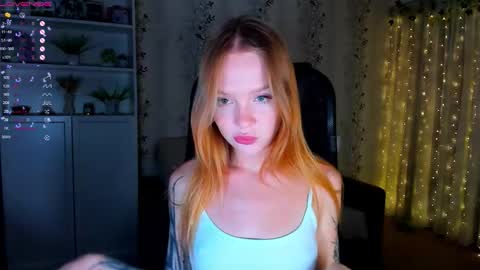 Snapshot of babyfoxyy chatting on September 17, 6:09 pm maddy online show from September 17, 6:09 pm