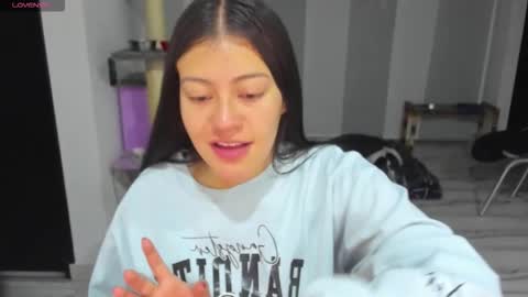 Loren online show from January 13, 12:27 am