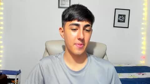 Snapshot of babymaik chatting on November 16, 5:13 am babymaik online show from November 16, 5:13 am