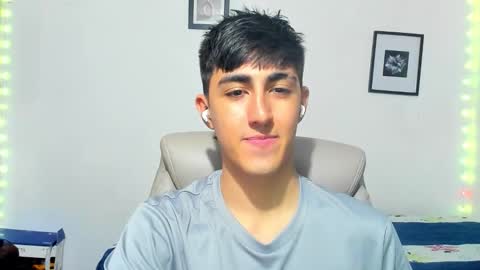 Snapshot of babymaik chatting on November 20, 6:57 am babymaik online show from November 20, 6:57 am