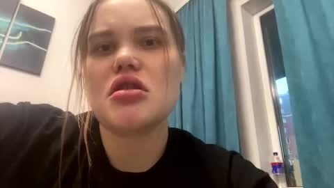 babymeow17 online show from November 17, 1:17 pm