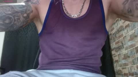 Snapshot of babyrecord chatting on December 14, 1:11 am babyrecord online show from December 14, 1:11 am